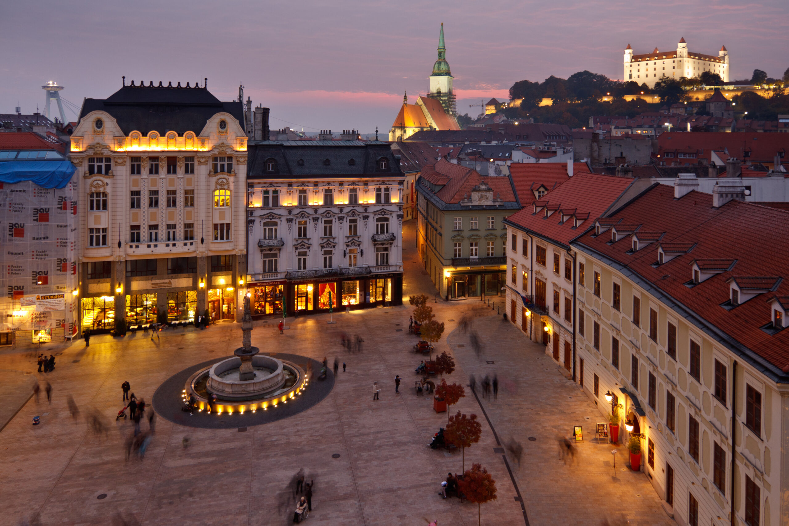 2015-08-26-1440612253-693152-Bratislavashutterstock_138951215